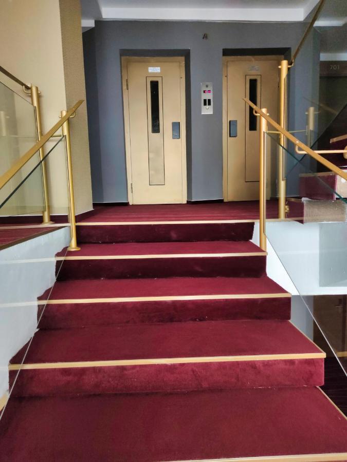 Oaza Hotel Štip エクステリア 写真