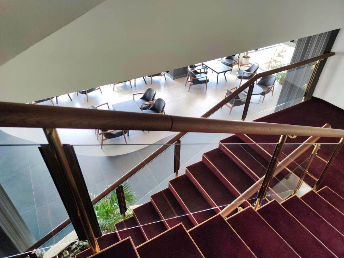 Oaza Hotel Štip エクステリア 写真